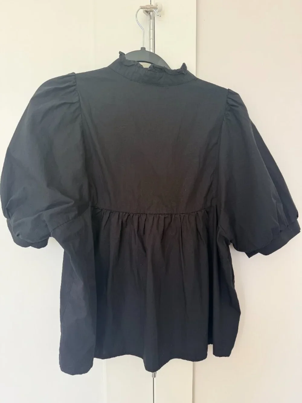 Target Ruffle Sleeve Top - Picture 2 of 3